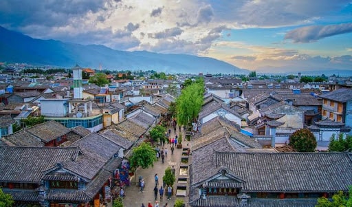 /upload/image/du-hoc-trung-quoc/co-mot-van-nam-xinh-dep-va-mong-mo-cua-bao-du-khach-2-min.jpg