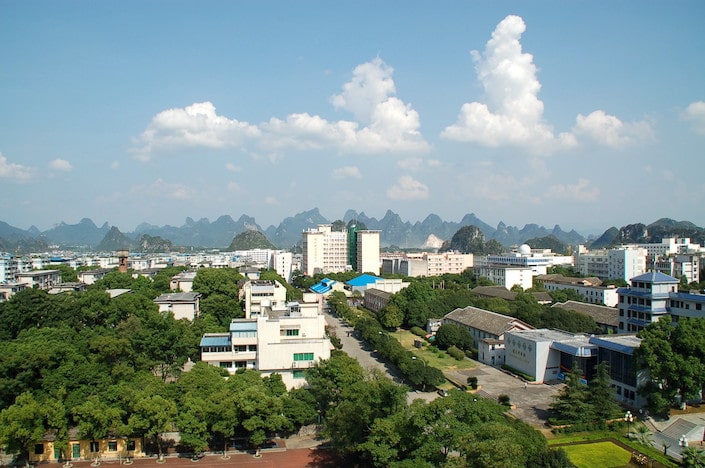 /upload/image/du-hoc-trung-quoc/dai-hoc-su-pham-quang-tay-thong-tin-va-hoc-bong-2(1).jpg