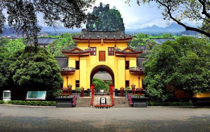 /upload/image/du-hoc-trung-quoc/dai-hoc-su-pham-quang-tay-thong-tin-va-hoc-bong-3.jpeg