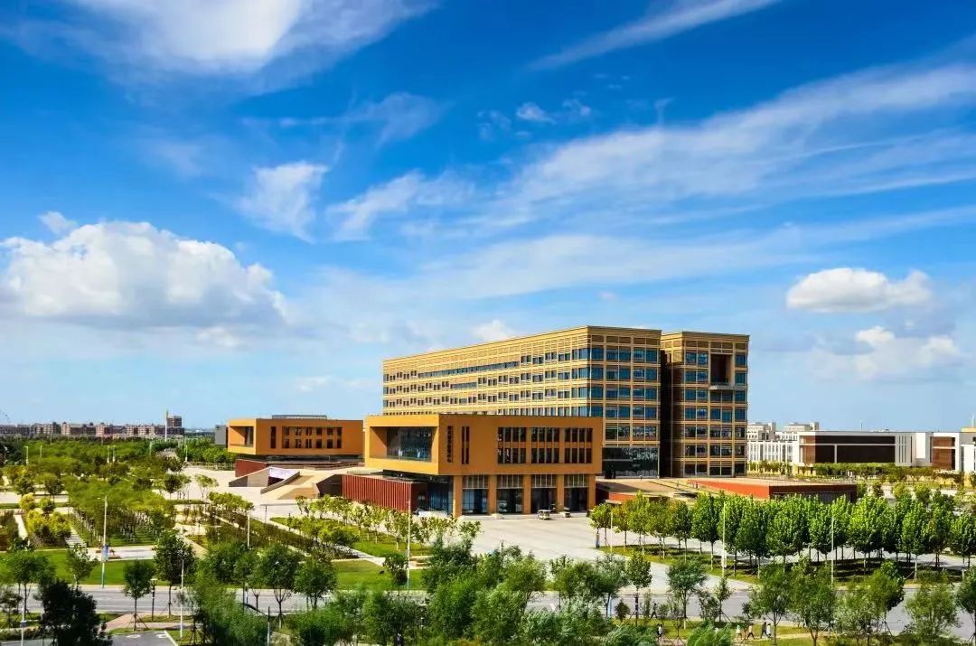 Học bổng tại Đại học Công nghệ Hoa Bắc năm 2024